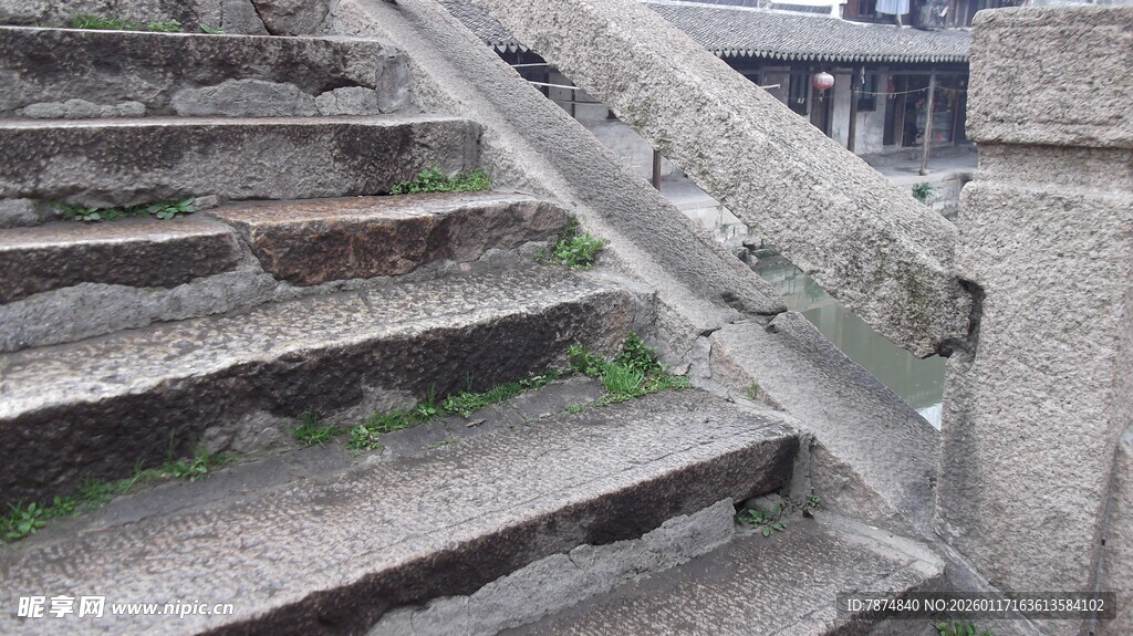 古老石阶 岁月痕迹