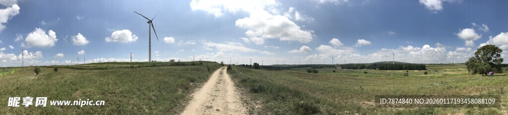 乡间小路 蓝天白云下的风景