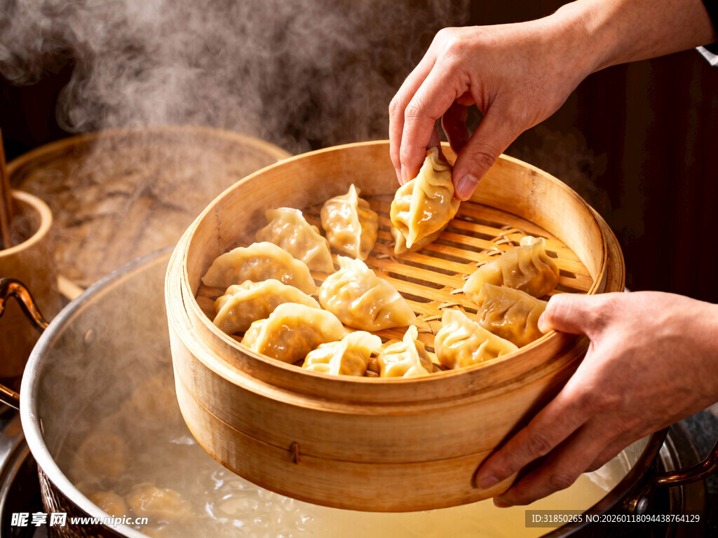 手工制作美味蒸饺瞬间