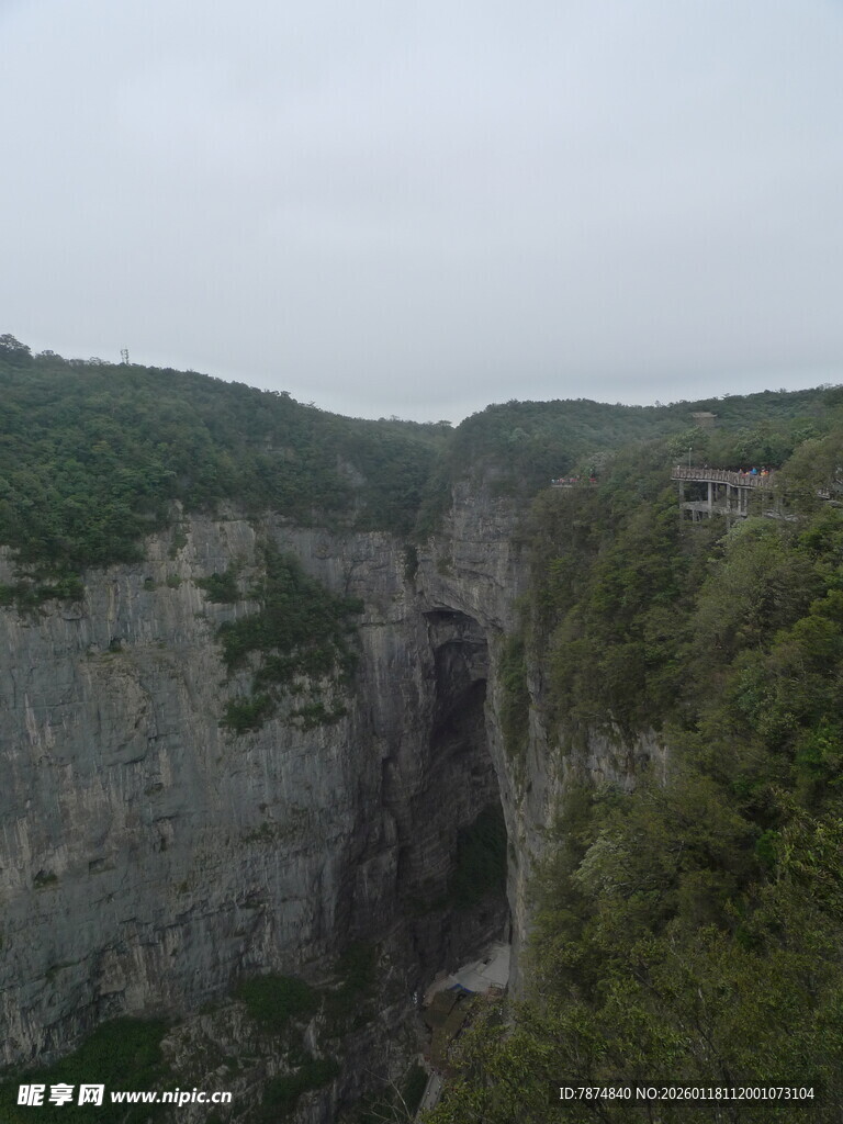壮观峡谷景色