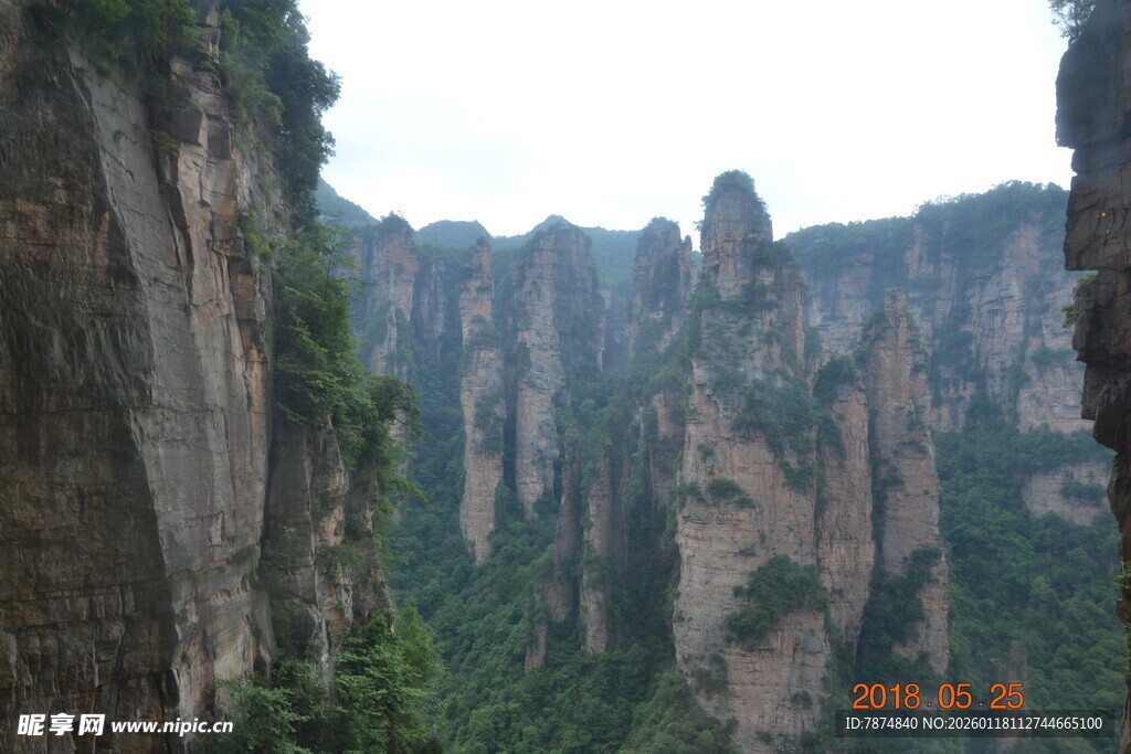 张家界奇峰异石壮丽景观