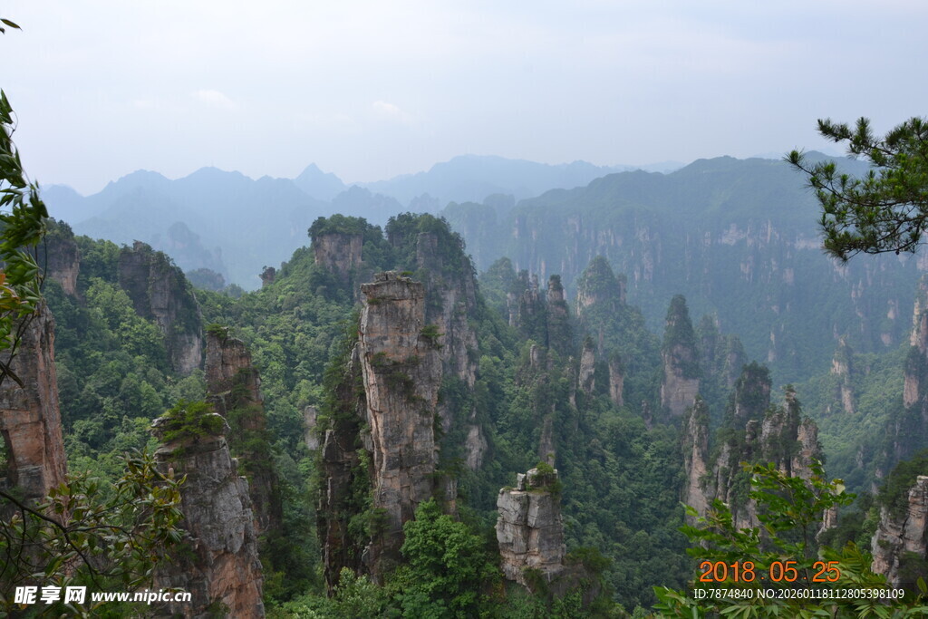 张家界奇峰美景