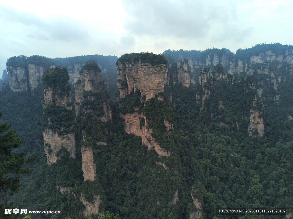 张家界奇峰美景