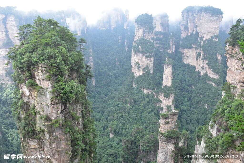 张家界奇峰异石景观