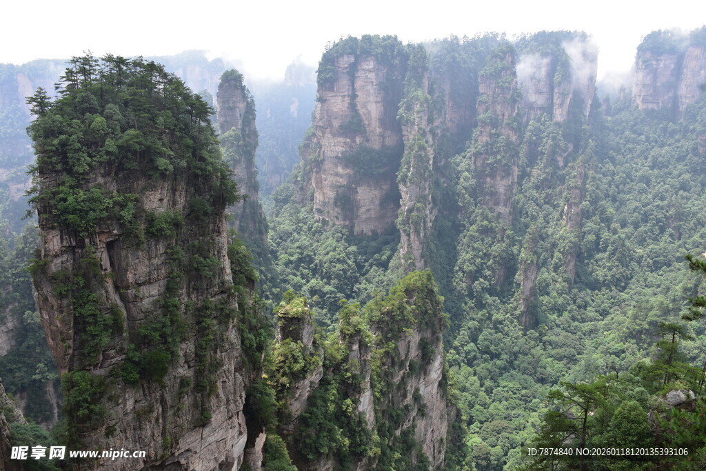 张家界奇峰异石景观