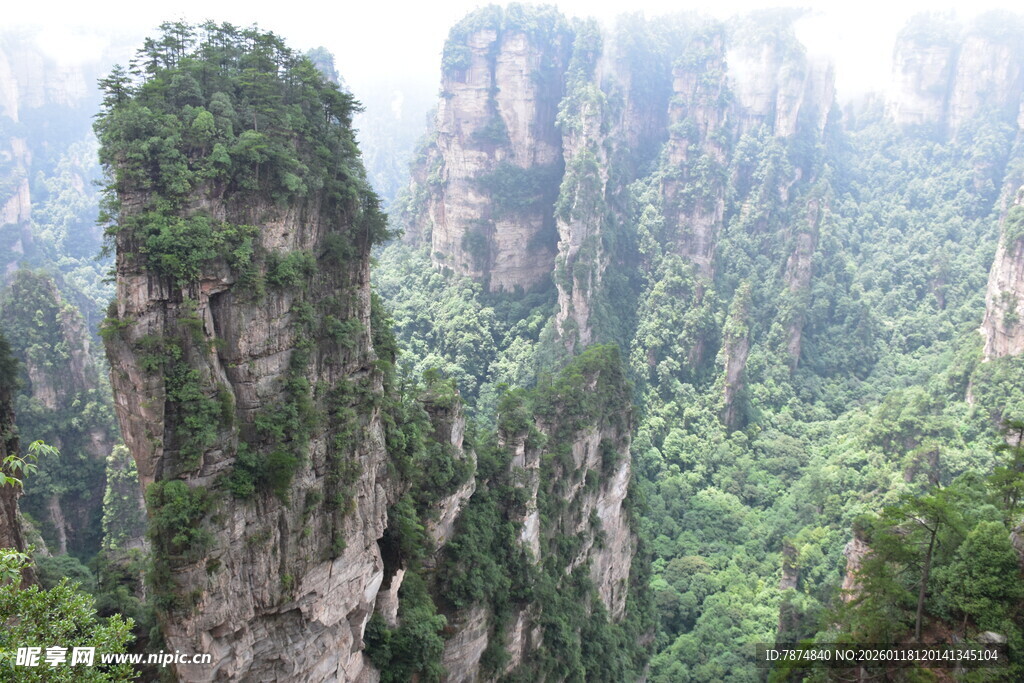 张家界奇峰异石景观