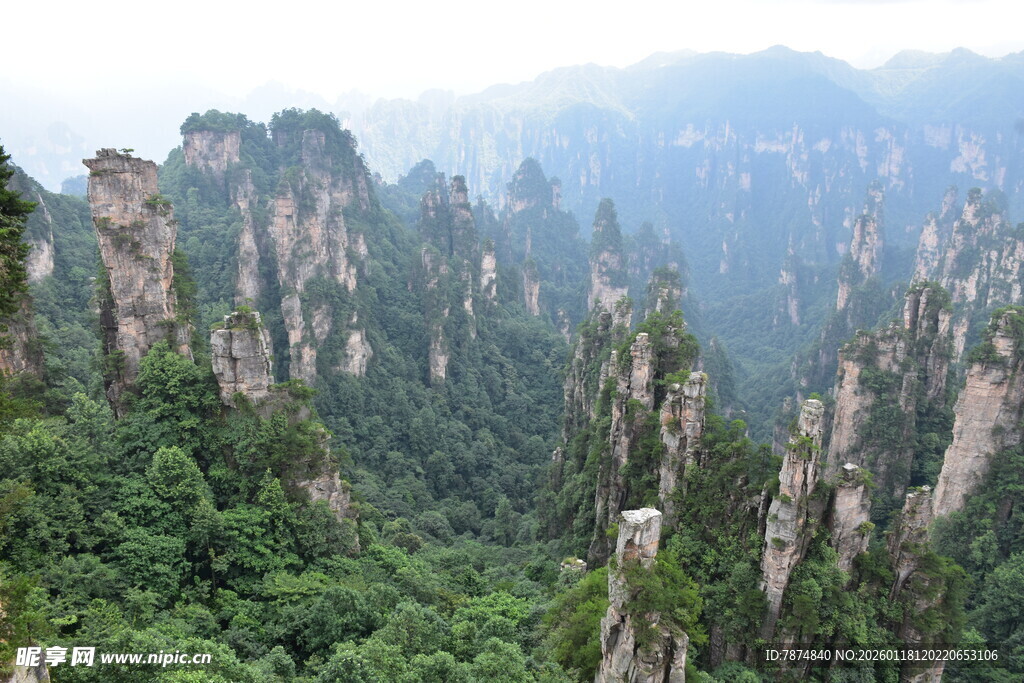 张家界奇峰异石景观