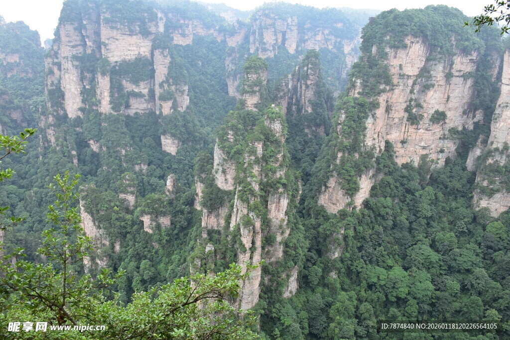 张家界奇峰异石壮美景观