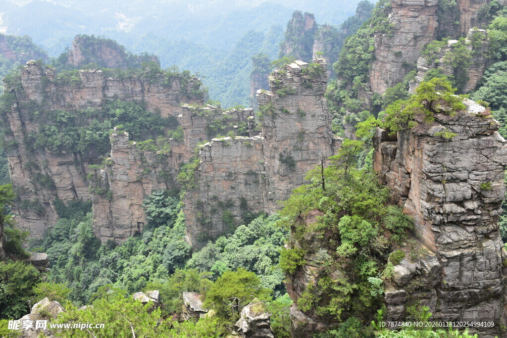 张家界奇峰异石景观