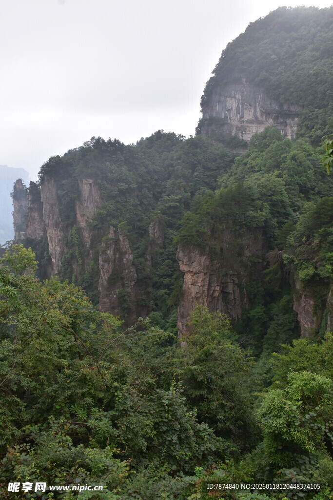 张家界奇峰异林景观
