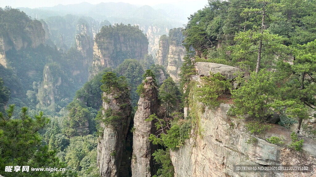 张家界奇峰异石景观