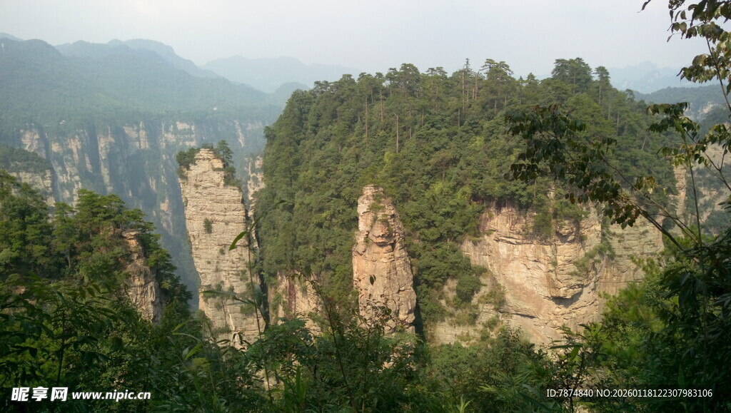 张家界奇峰异石景观