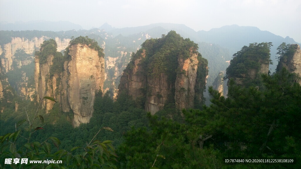 张家界奇峰异石景观
