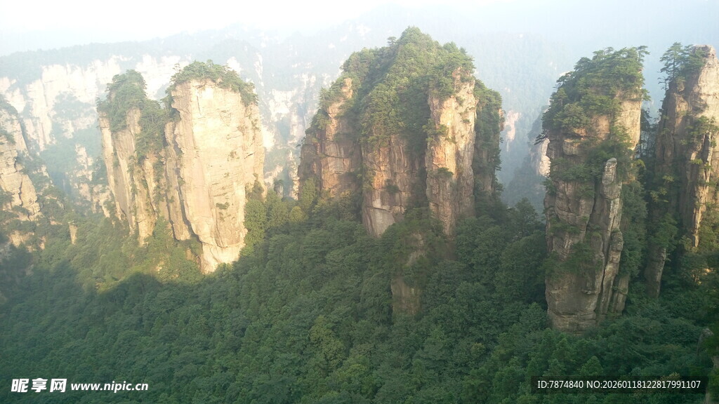 张家界奇峰异石景观