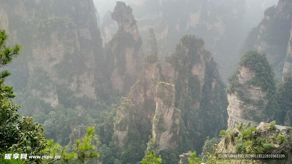 张家界奇峰异石美景