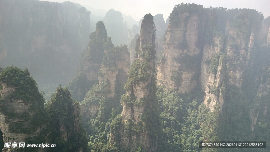 张家界奇峰美景