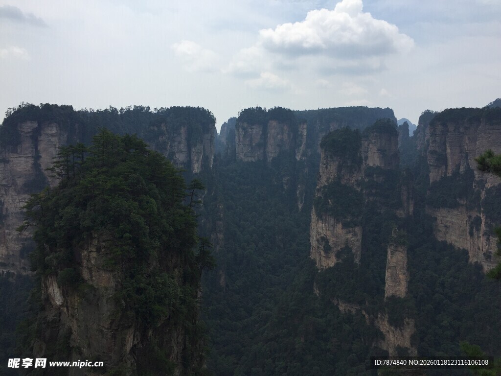 张家界奇峰美景