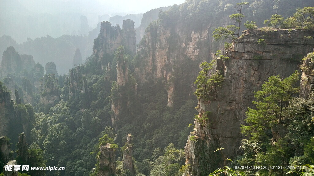 张家界奇峰异石景观