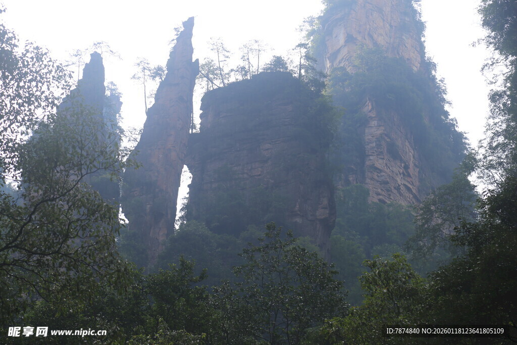 张家界奇峰异石景观