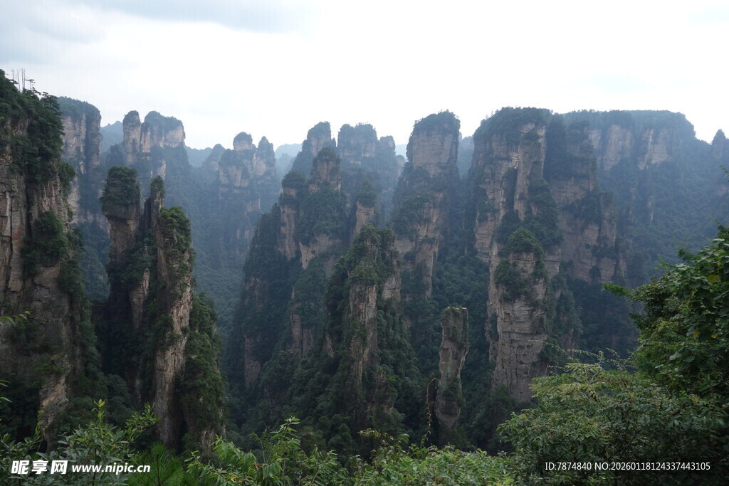 张家界奇峰异石景观