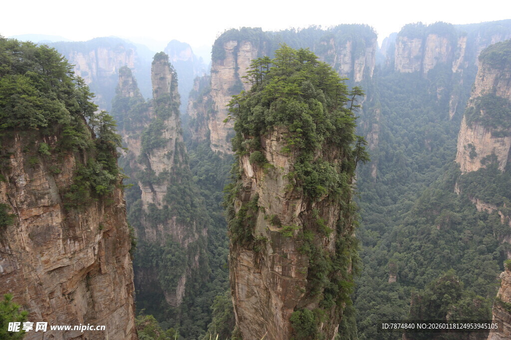 张家界奇峰景观