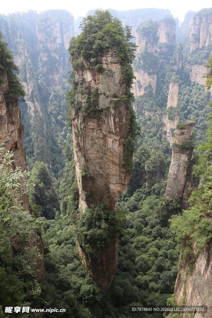 张家界奇峰异石景观