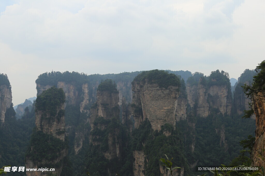 张家界奇峰美景