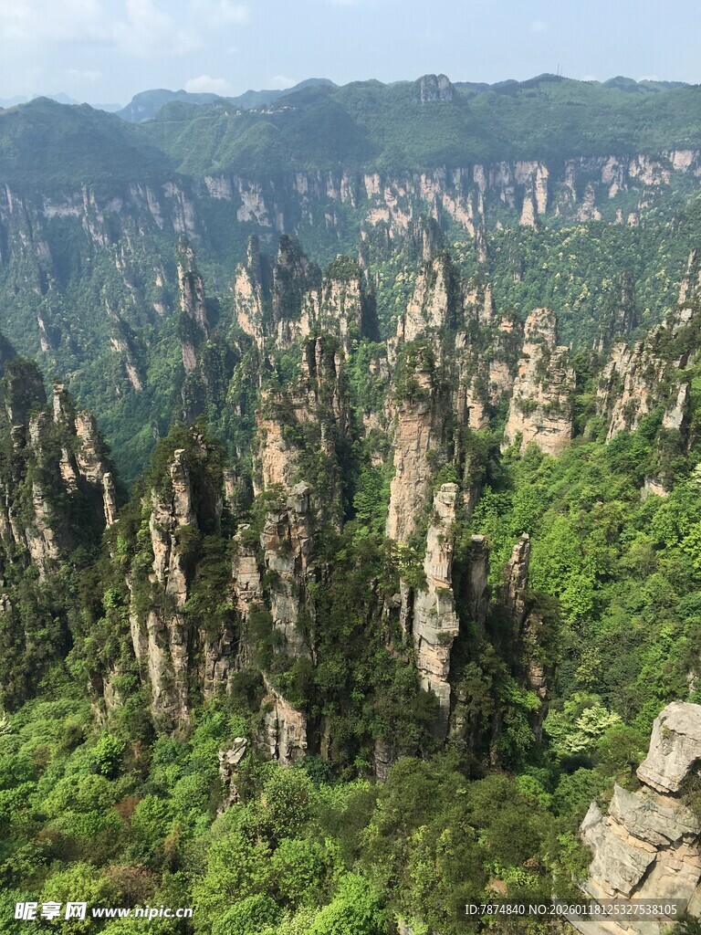张家界奇峰异石壮美景观