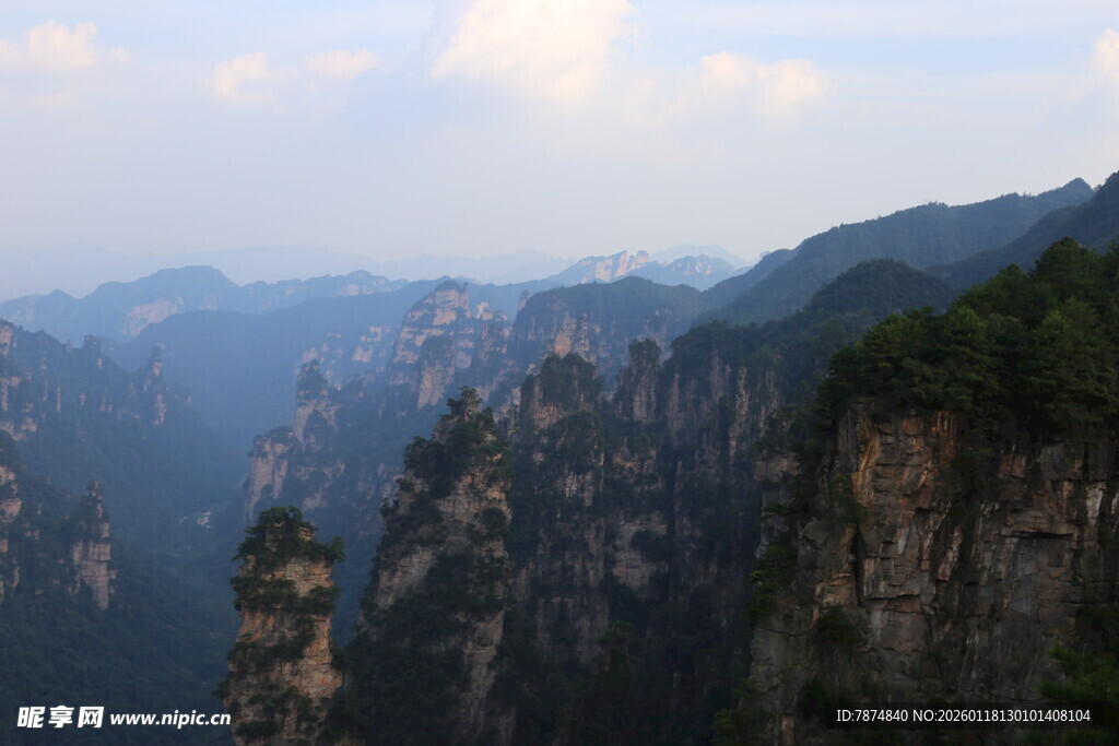 壮丽山川景色