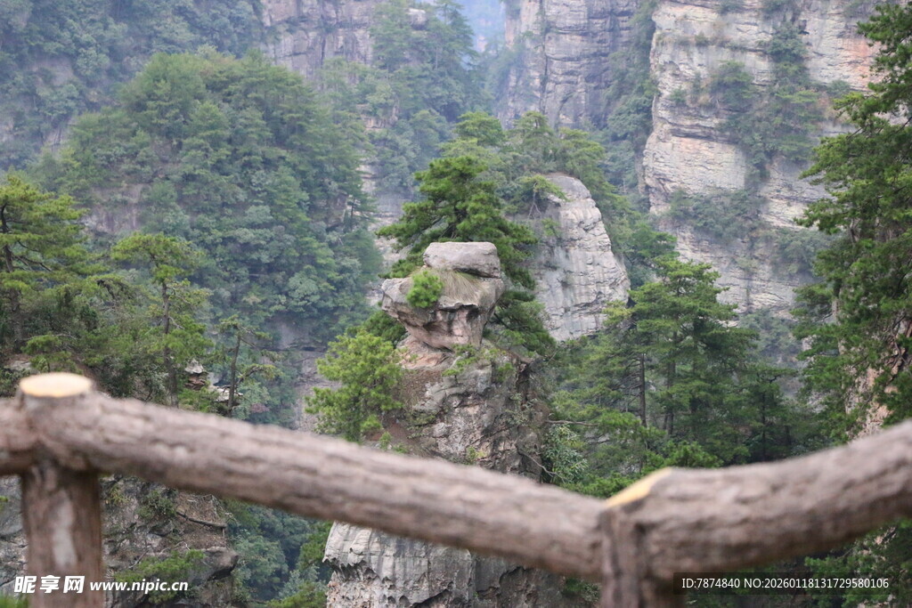 张家界奇峰景观