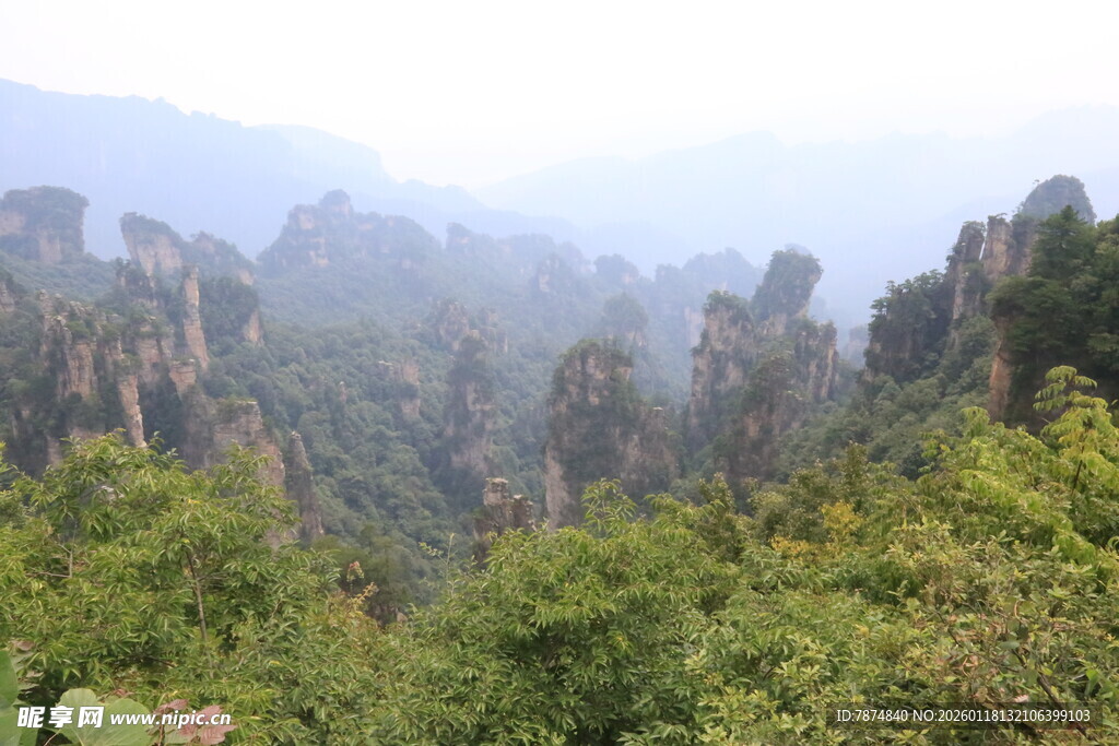 张家界奇峰异石景观