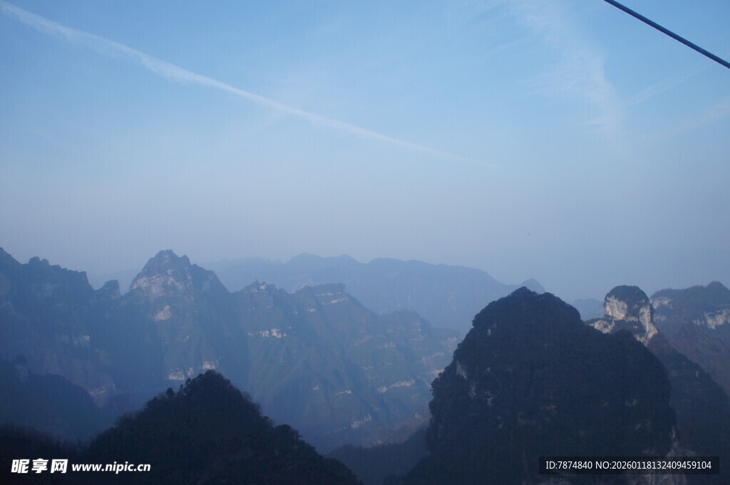壮美群山景色