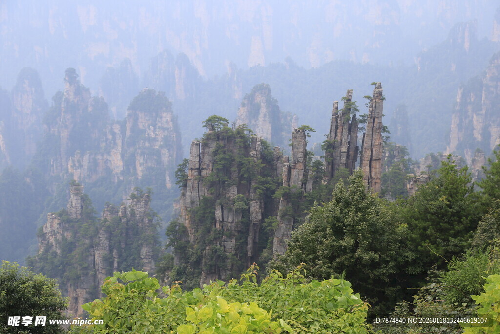 张家界奇峰异石景观