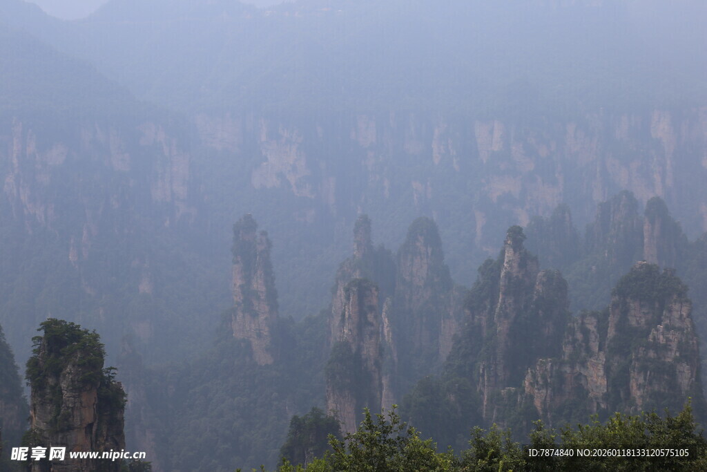 张家界奇峰美景