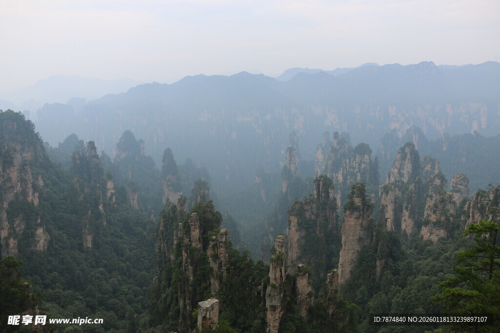 张家界奇峰美景