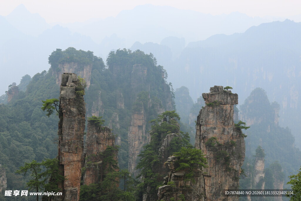 张家界奇峰异石景观