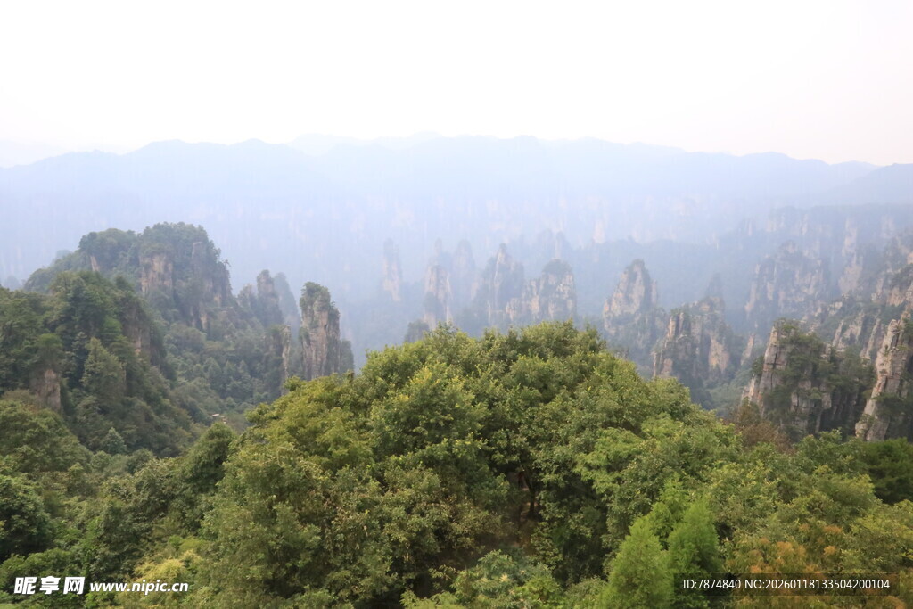 壮美张家界山峦景观