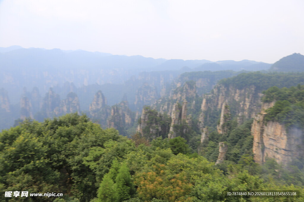 张家界奇峰异石美景