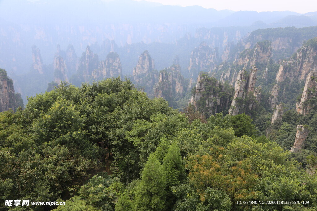 张家界奇峰异石景观