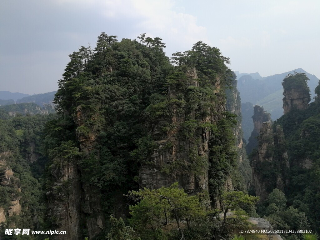 张家界奇峰异石景观