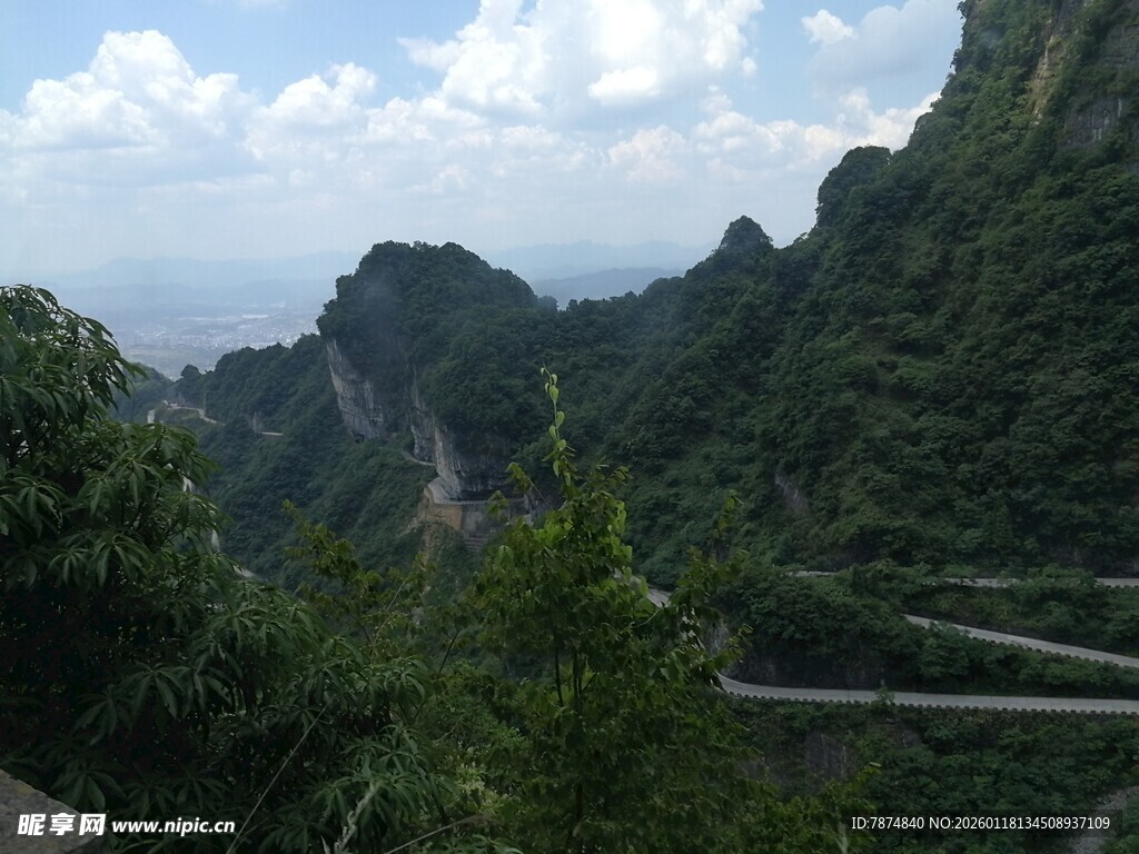 山间美景