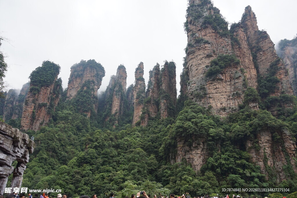 张家界奇峰异石景观