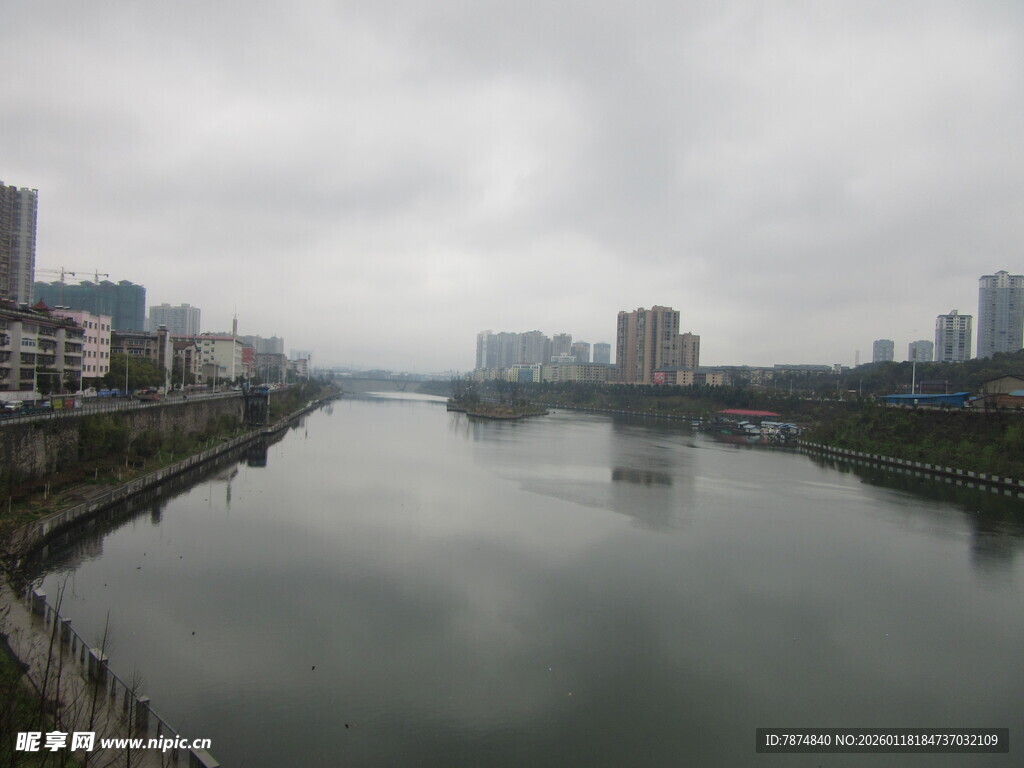 城市河畔风景图