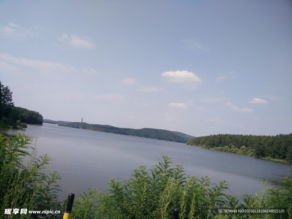 湖畔风光 静谧自然美景