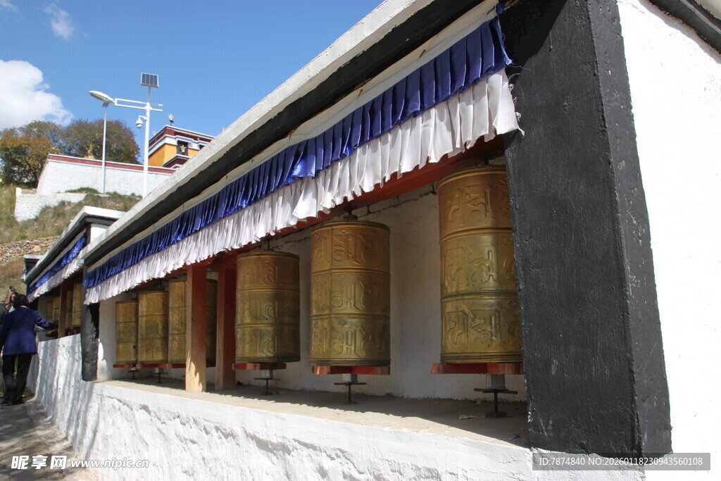 藏式建筑屋檐装饰景观