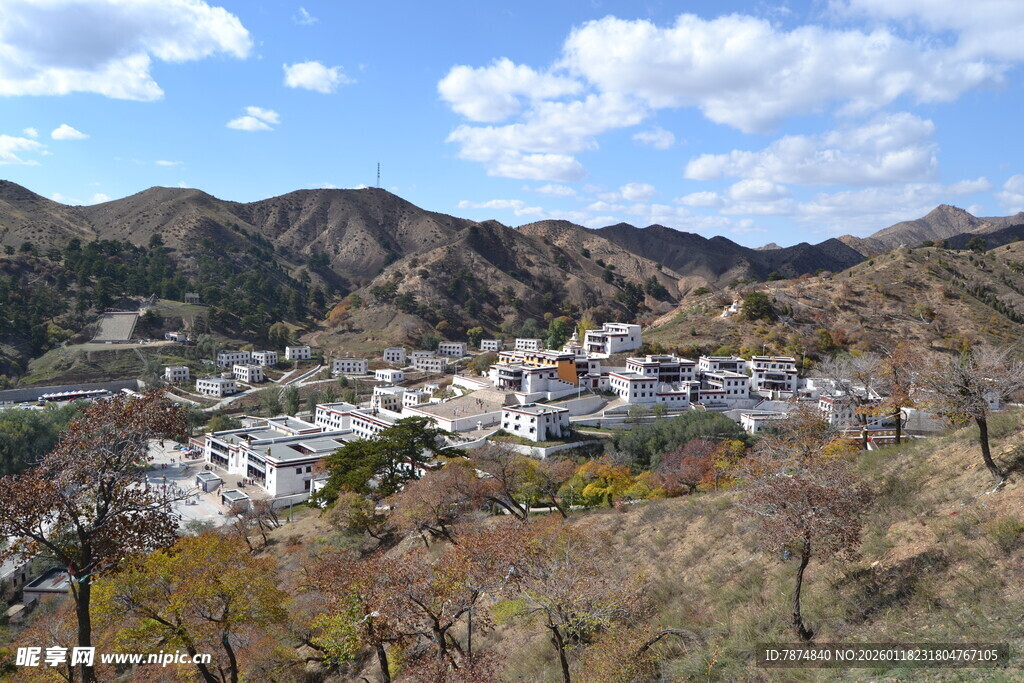 山间村落美景