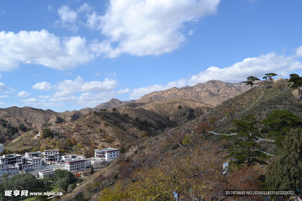 山间村落美景