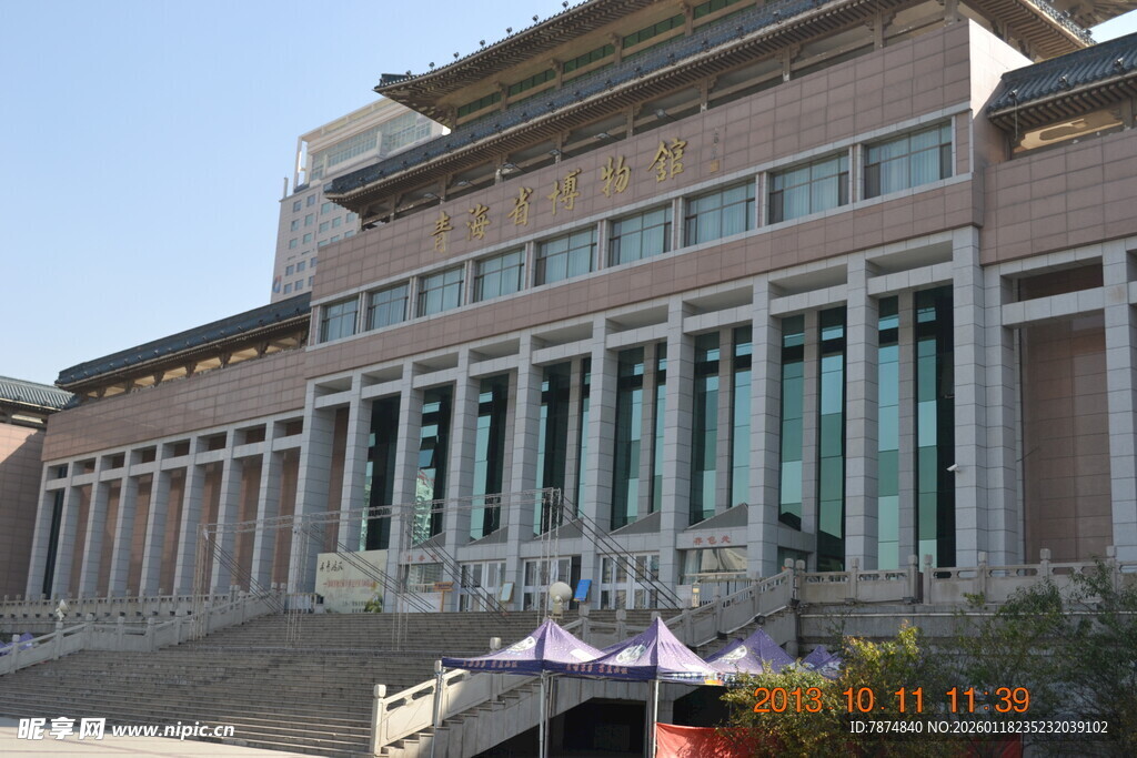 中式风格宏伟建筑外观