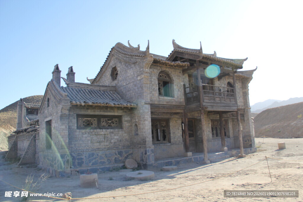 古老中式建筑 尽显岁月痕迹