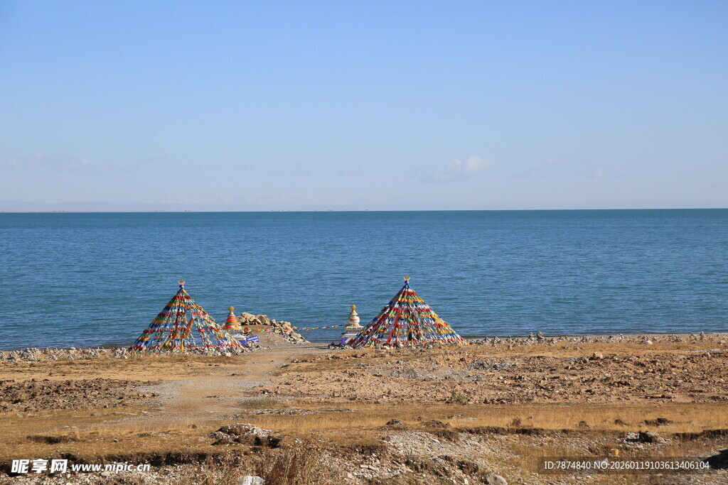 海边的独特土堆景观